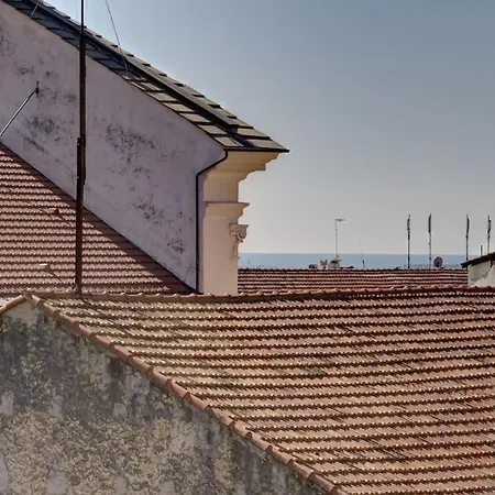 Loft In Riviera Dei Fiori Апартаменты *