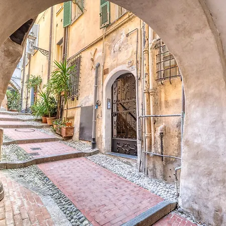 Loft In Riviera Dei Fiori * Санремо