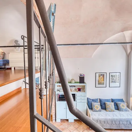 Loft In Riviera Dei Fiori * Санремо