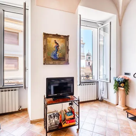 Апартаменты Loft In Riviera Dei Fiori *