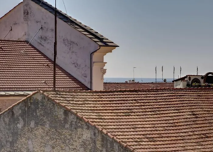 Loft In Riviera Dei Fiori 아파트 *