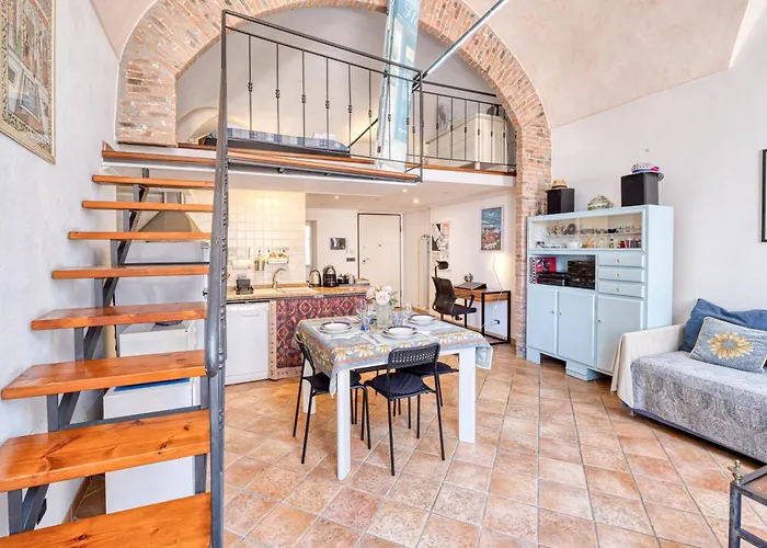 Loft In Riviera Dei Fiori 아파트 *