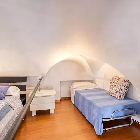 Loft In Riviera Dei Fiori Apartment