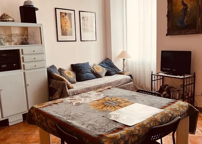 Loft In Riviera Dei Fiori * サンレモ